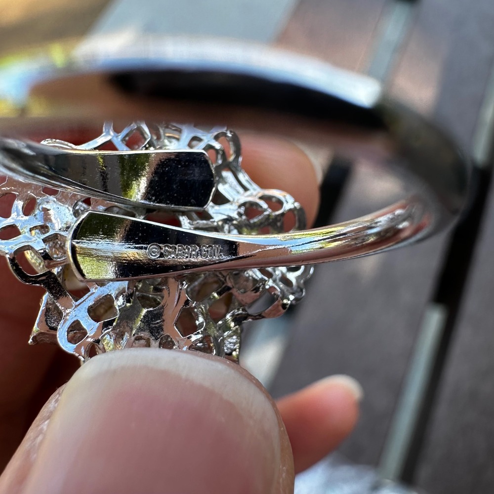Vintage Sarah Coventry Camelot Pearls and AB Crystals Ring Silver Tone Sz 6.5 - Picture 3 of 7